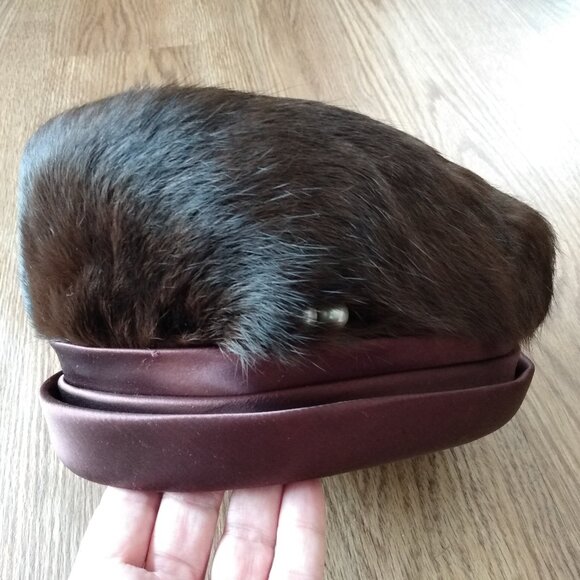 Vintage Fur Hat with Satin Band, Faux Pearl Accent and Union Label - Picture 1 of 15